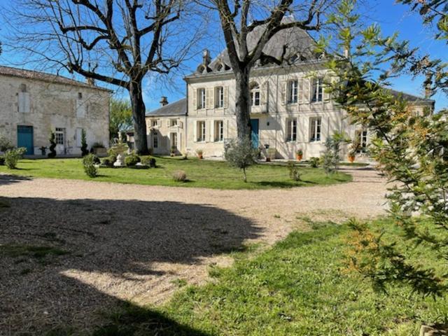Chateau De Varaize Екстер'єр фото